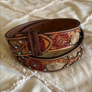 Ariat leather tooled belt with stones and fur